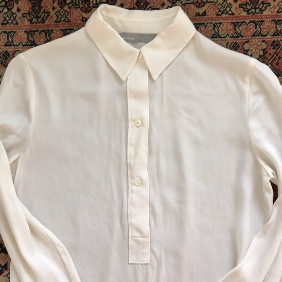 Vince Slim Fit Popover Cream Silk Blouse Size 2 - Picture 3 of 13